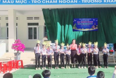 HOẠT ĐỘNG TRẢI NGHIỆM CHUYÊN ĐỀ: “SOLDIERS IN OUR EYES” – “NGƯỜI LÍNH TRONG MẮT EM”  NĂM HỌC 2023-2024
