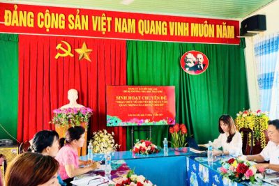 📌 CHI BỘ TRƯỜNG TIỂU HỌC TRẦN PHÚ TỔ CHỨC SINH HOẠT CHUYÊN ĐỀ CHUYÊN ĐỀ: “Nhận thức về chuyển đổi số và tầm quan trọng của chuyển đổi số trong giáo dục”